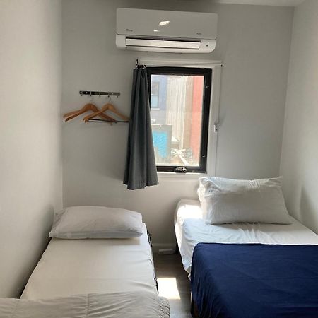 Modern Guesthouse Ironbound Newark With Kitchen-Fasttraintonyc-Onestoptoairport Exteriör bild